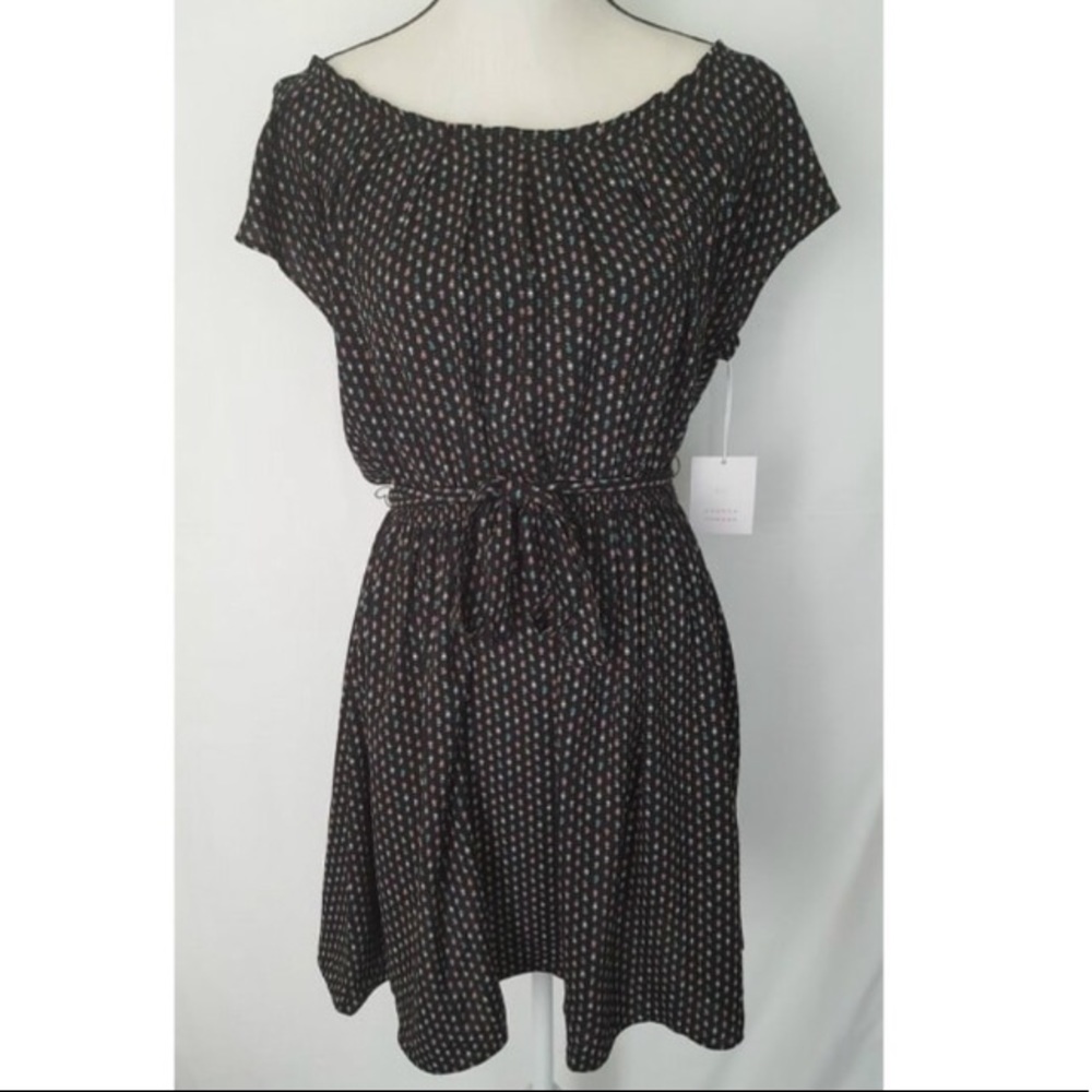 LC pleated neck dress
